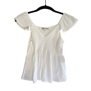 Wallflower Alessia Top Women's‎ M Cream Color Short Sleeve New Embroidered Trim